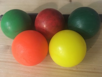 Spielbälle Hart (farbig) Standard